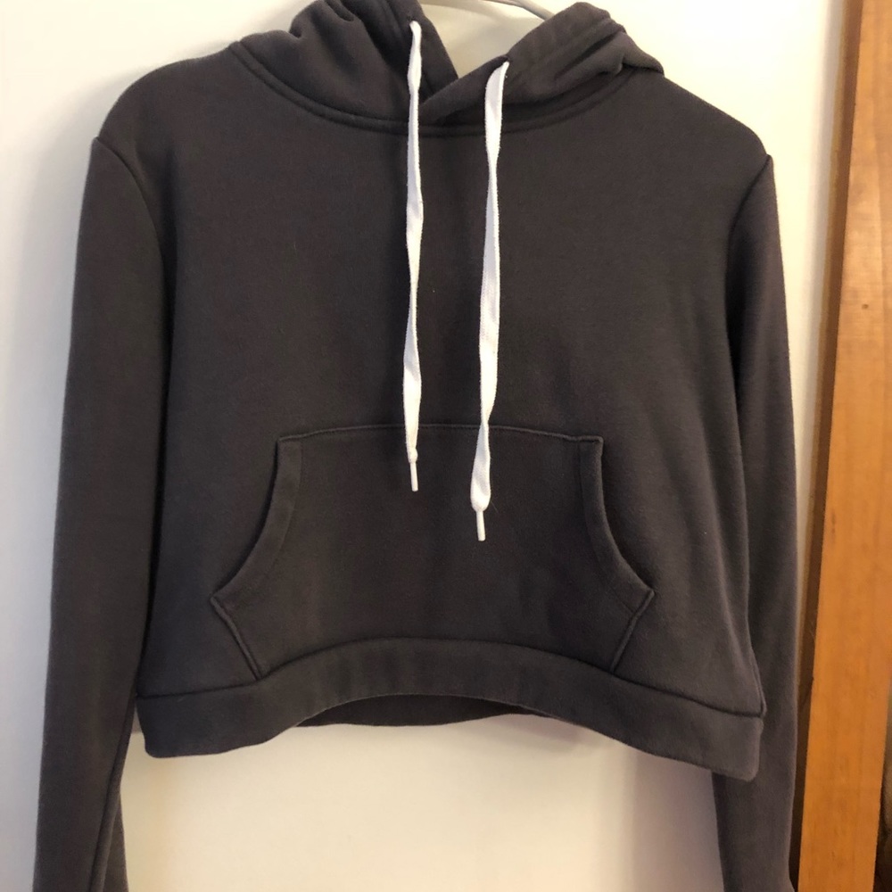 Cropped sweatshirt